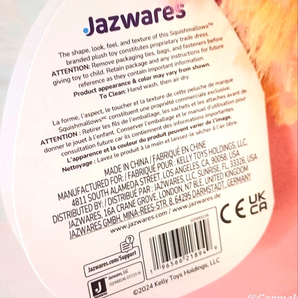 ❤️ CAPARINNE 🐾 Pink Bigfoot w/Hearts HugMee Valentines 2024 Original Squish NWT - Picture 8 of 8